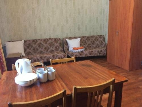 Гостиница Центральная Нижняя Тура-69