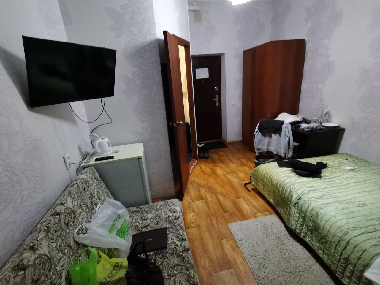 Гостиница Центральная Нижняя Тура-151