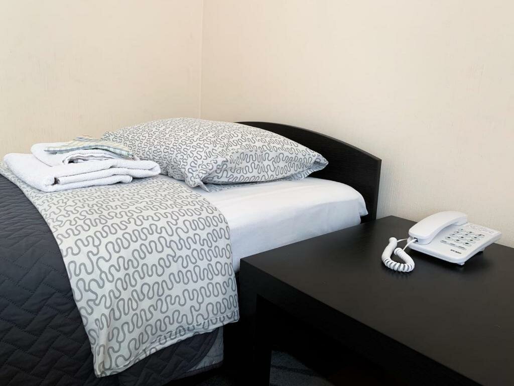 Гостиница Центральная Нижняя Тура-118