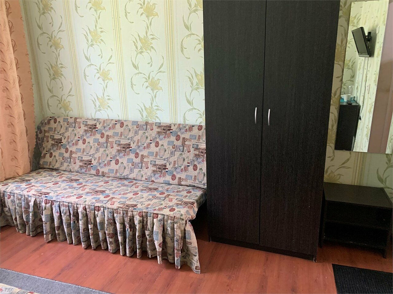 Гостиница Центральная Нижняя Тура