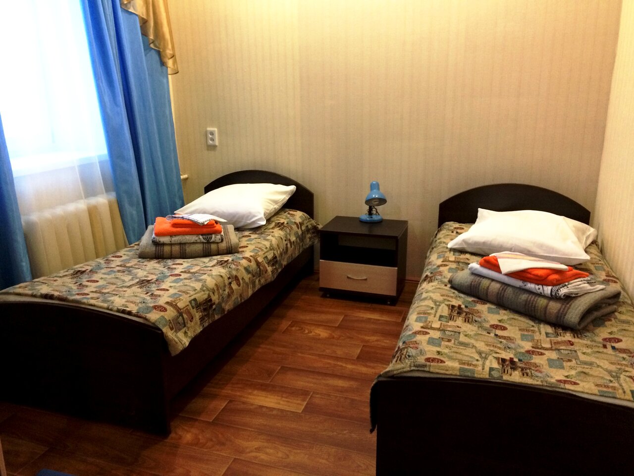 Гостиница Центральная Нижняя Тура-148