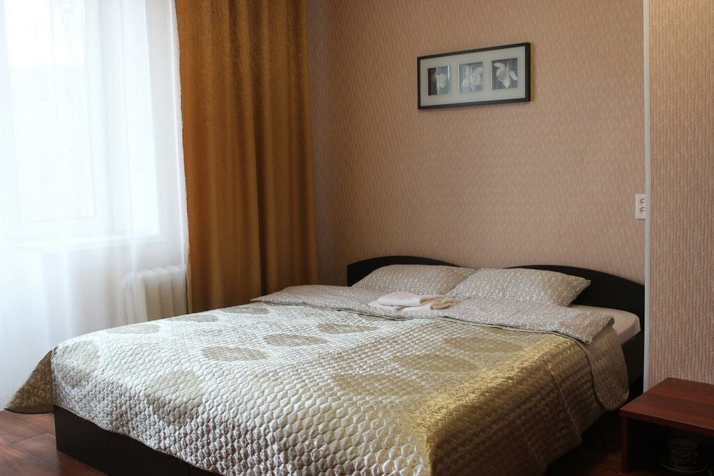 Гостиница Центральная Нижняя Тура-94