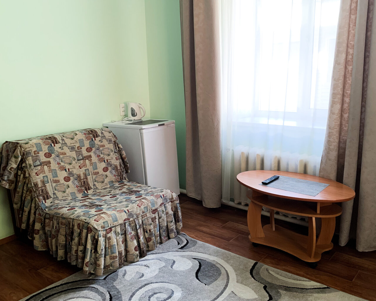 Гостиница Центральная Нижняя Тура