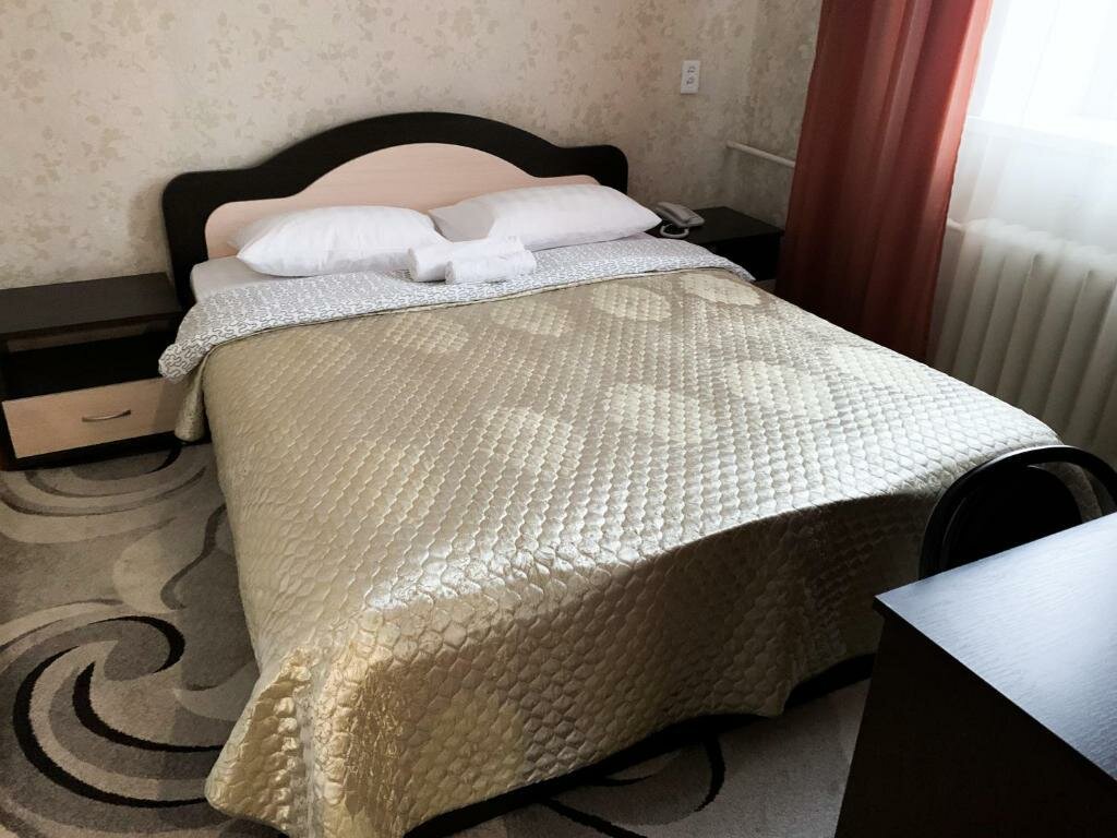 Гостиница Центральная Нижняя Тура