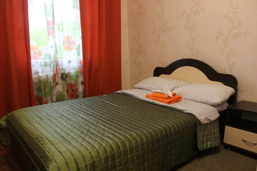 Гостиница Центральная Нижняя Тура-68