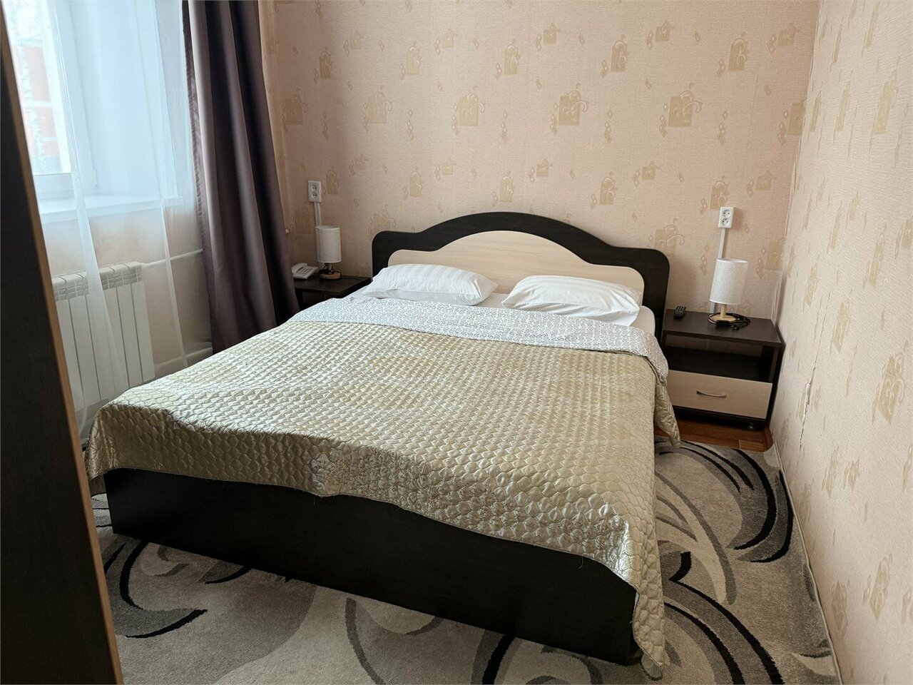 Гостиница Центральная Нижняя Тура