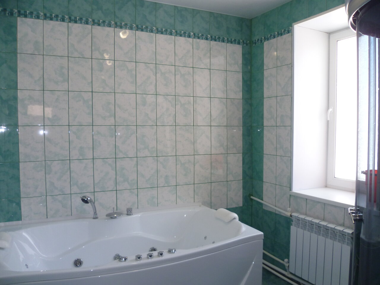 Гостиница Центральная Нижняя Тура-123