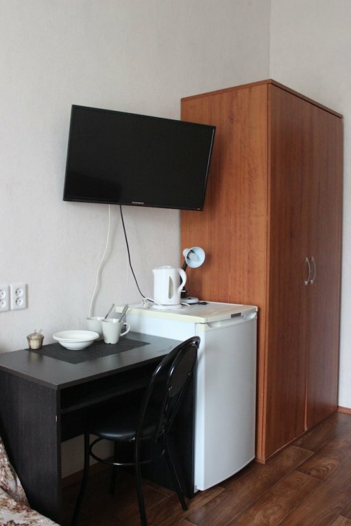 Гостиница Центральная Нижняя Тура-56