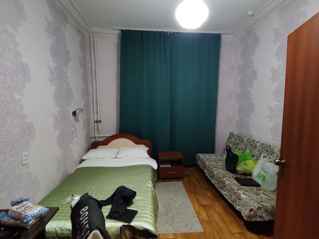 Гостиница Центральная Нижняя Тура-131