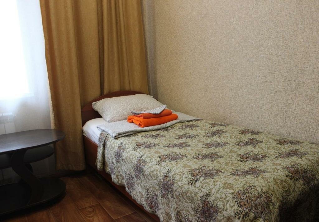 Гостиница Центральная Нижняя Тура-117