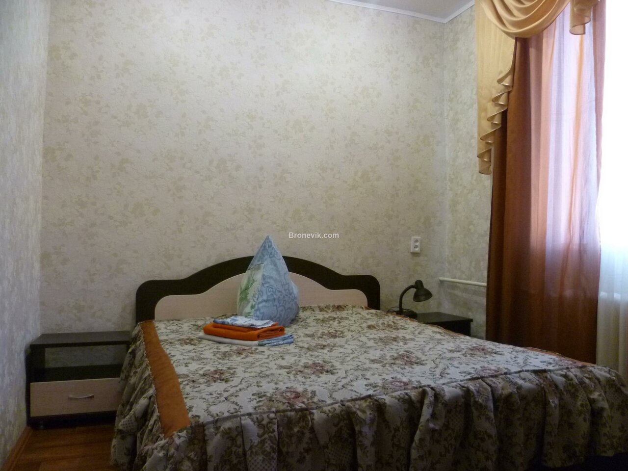 Гостиница Центральная Нижняя Тура-90