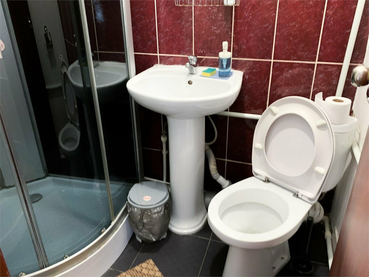 Гостиница Центральная Нижняя Тура