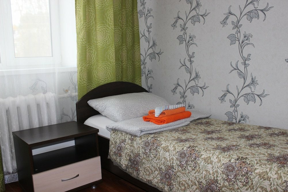 Гостиница Центральная Нижняя Тура-67