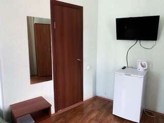 Гостиница Центральная Нижняя Тура 1-местный номер полулюкс-5