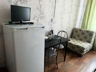 Гостиница Центральная Нижняя Тура Трёхместный эконом-3