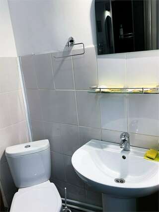 Гостиница Центральная Нижняя Тура Стандартный номер-5