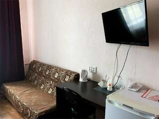 Гостиница Центральная Нижняя Тура Стандартный номер-3