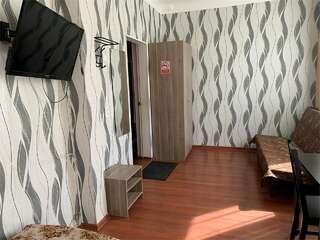 Гостиница Центральная Нижняя Тура Двухместный эконом (2-ой корпус)-8