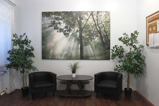 Гостиница Центральная Нижняя Тура-141