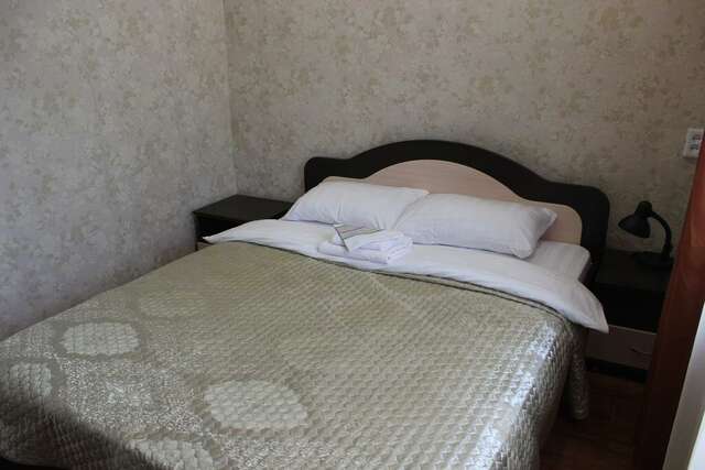 Гостиница Центральная Нижняя Тура-110