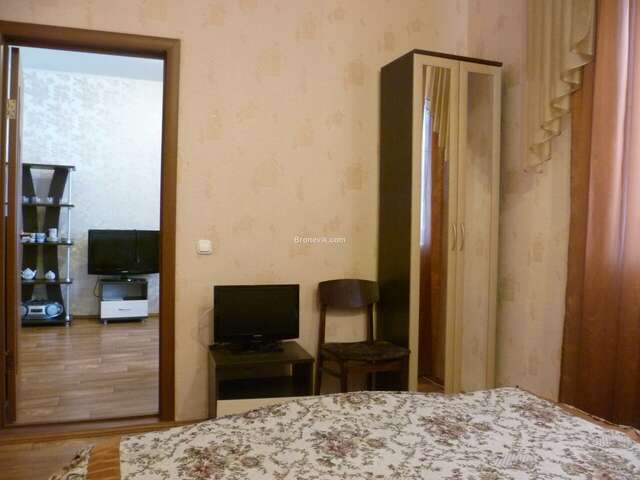 Гостиница Центральная Нижняя Тура-58