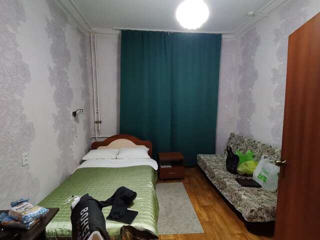 Гостиница Центральная Нижняя Тура-130