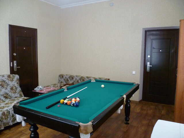 Гостиница Центральная Нижняя Тура-134