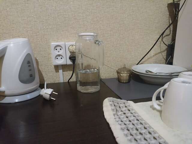 Гостиница Центральная Нижняя Тура-127