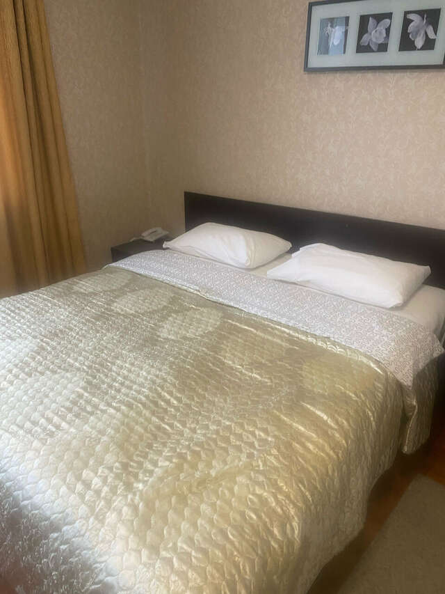 Гостиница Центральная Нижняя Тура-135