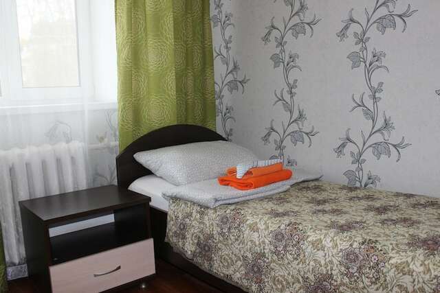 Гостиница Центральная Нижняя Тура-66