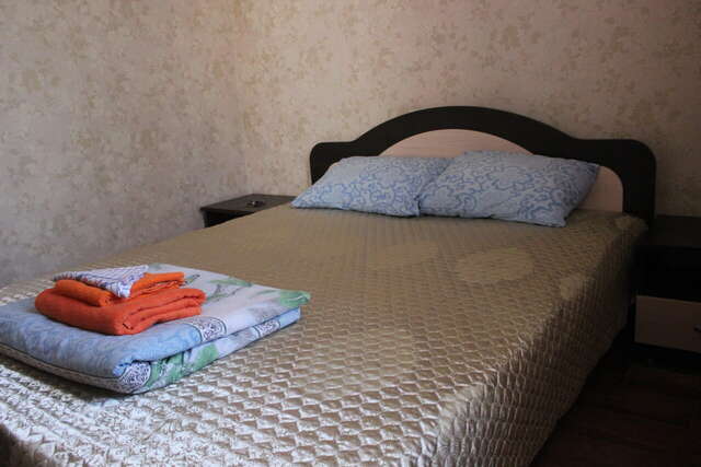 Гостиница Центральная Нижняя Тура-152